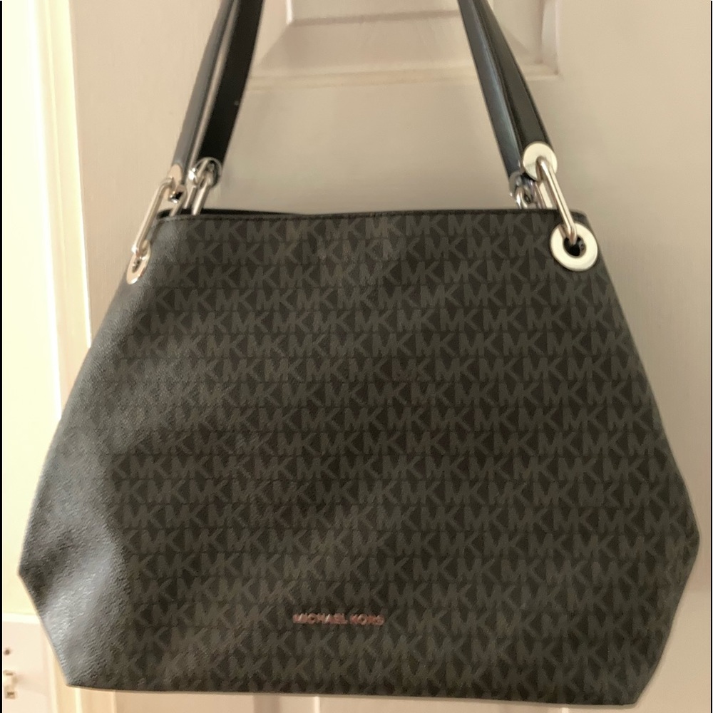 COPY - Michael Kors Raven shoulder bag